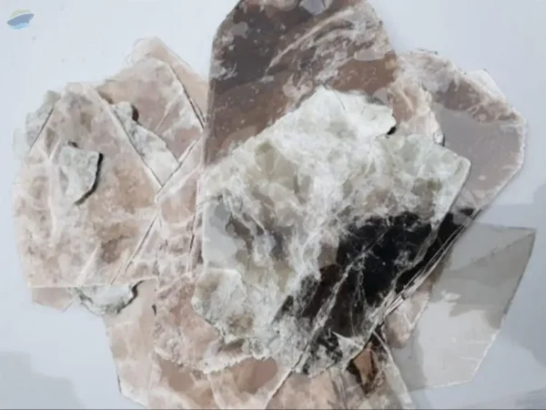 Mica Scrap For Sale - Image 2