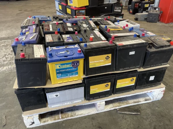 Lead battery scrap/used car battery scrap - Image 3